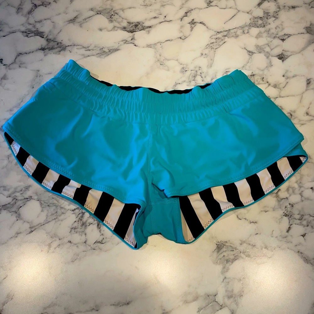 Lululemon shorts sz6
